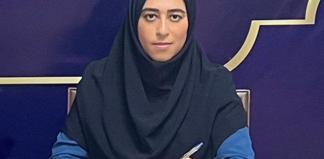 بدریه بحرینی، به‌عنوان رئیس شورای اسلامی کیش انتخاب شد