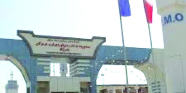ترانزیت بیش از ۵۵ هزار خودرو از بندرلنگه به آسیانه میانه و عراق