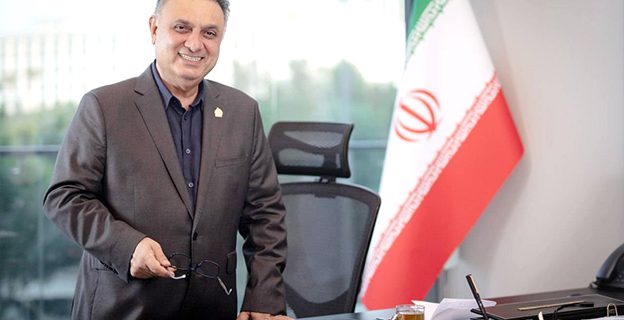 موفقیت فردی در شرایط ناترازی جامعه، دردی را دوا نمی‌کند