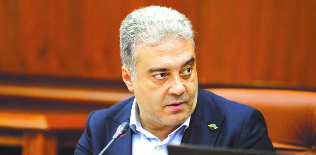 پایان پروژه های عمران شهری نیمه تمام پارسال در کیش