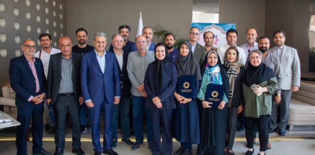 تجلیل از خبرنگاران مشق حقیقت