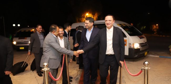 سفر رضا مسرور به کیش با هدف شرکت در شورای معاونان و بهره برداری طرح‌ها + تصویر