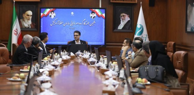 فعالان اقتصادی کیش با گرفتن مجوز فعالیت معاف از مالیات می شوند