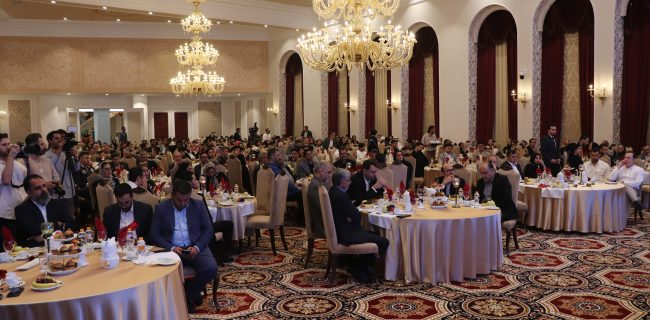 تأکید بخش خصوصی و دولتی بر توسعه پایدار کیش در روز جهانی گردشگری