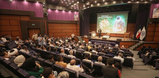 تجلیل از پیرغلامان و خادمان حسینی در جزیره کیش