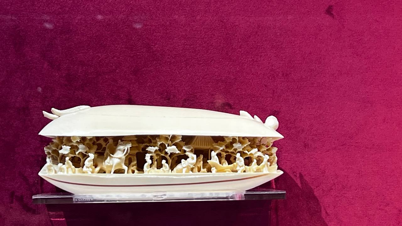 اثار فاخر موزه هزاره‌های هنر 