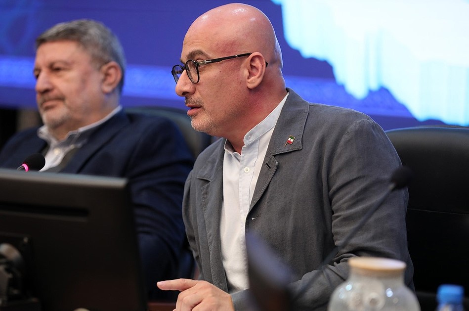 «کیش» نمونه موفق جوانگرایی و شایستهسالاری جمهوری اسلامی در مدیریت است «کیش» نمونه موفق جوانگرایی و شایستهسالاری جمهوری اسلامی در مدیریت است